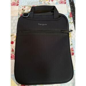 Targus 12 inch laptop case